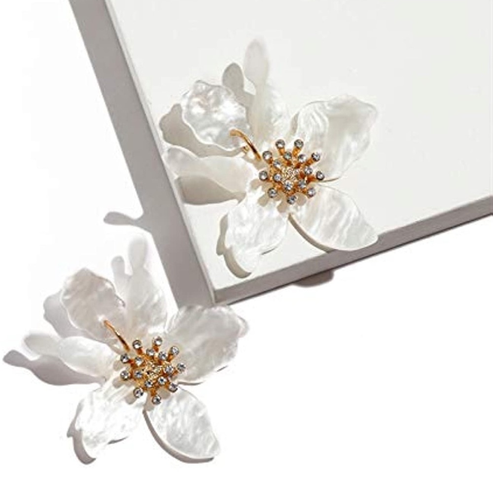Oversized flower earrings